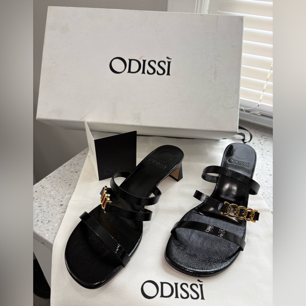 NIB Odissi-Juliet Black Leather Heel Sandal with gold accents